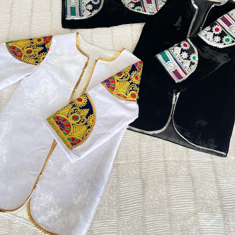 Afghan embroidered chermadozi coat